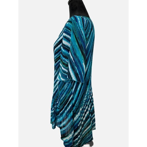 Catherines striped and tie dye in blue shirt with short sleeves size 18/20WP - Picture 6 of 8